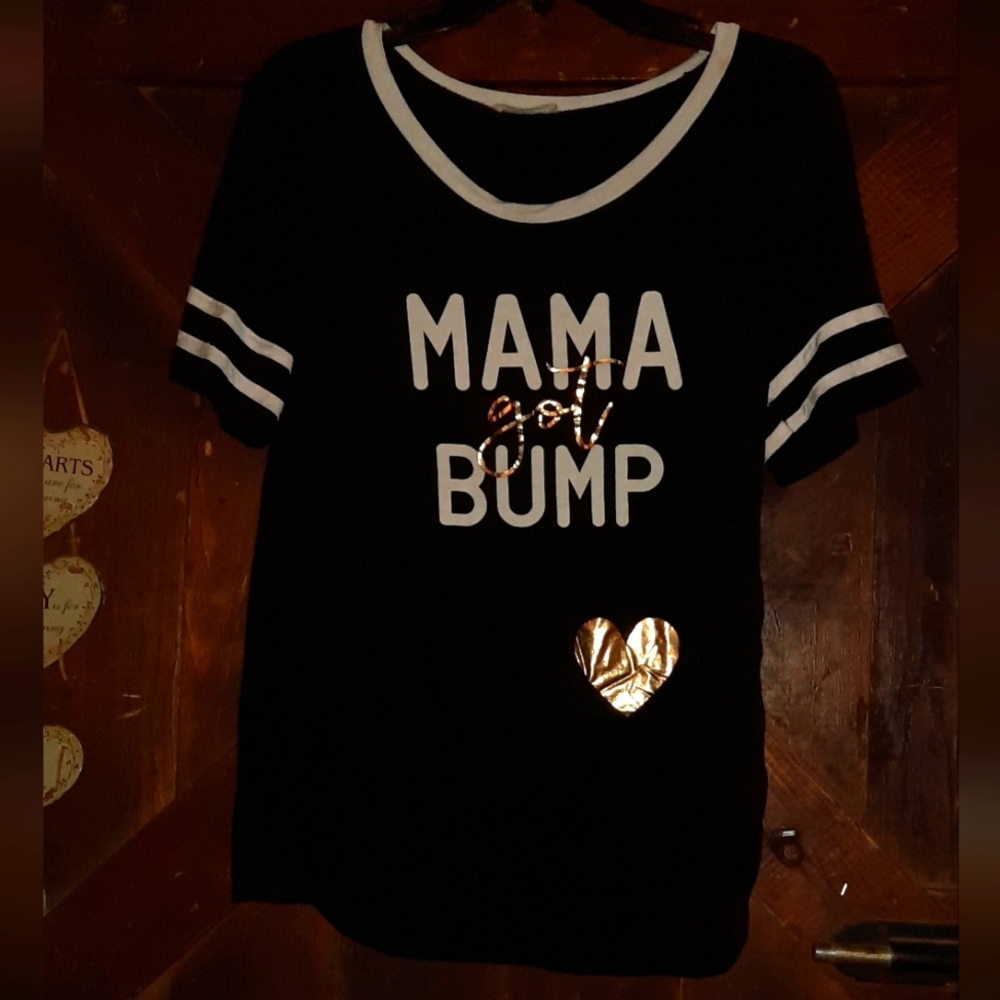 🍀3/15 Maternity Mama Got Bump tee-shirt